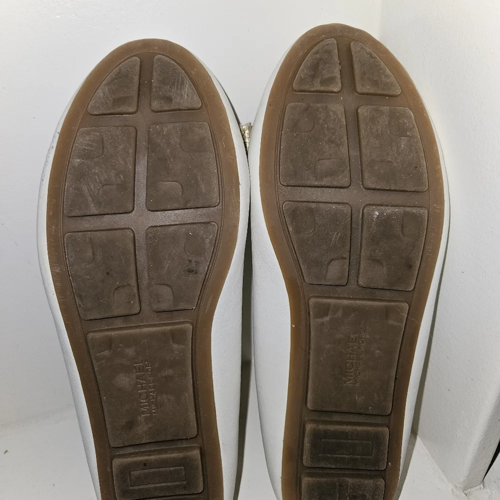 Michael Kors girls outlet Fulton studded moccasin size 3